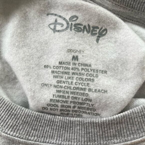 Disney Alice and Wonderland Graphic Sweatshirt size M - Picture 7 of 7